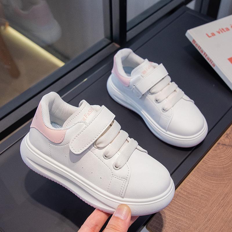 Осенние новые кроссовки для мальчиков, детские спортивные кроссовки, повседневные модные кроссовки из кожи с мягкой нескользящей подошвой для детей и девочек