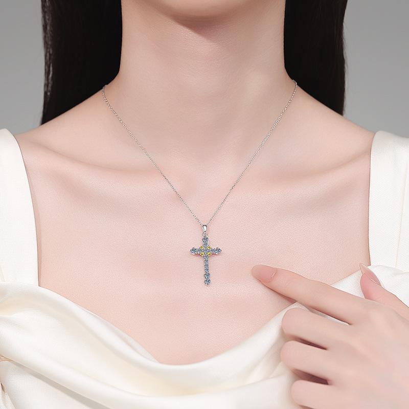 Light luxury Real Platinum PT950 Moissanite Necklace Women's Cross Contrast Color Pendant Women's High-End Jewelry