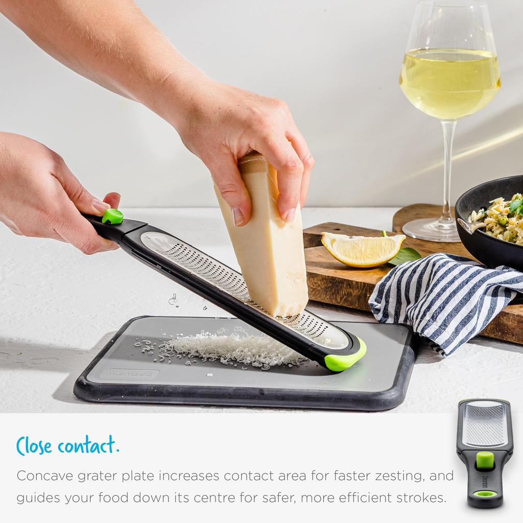 dreamfarm Ozest grater