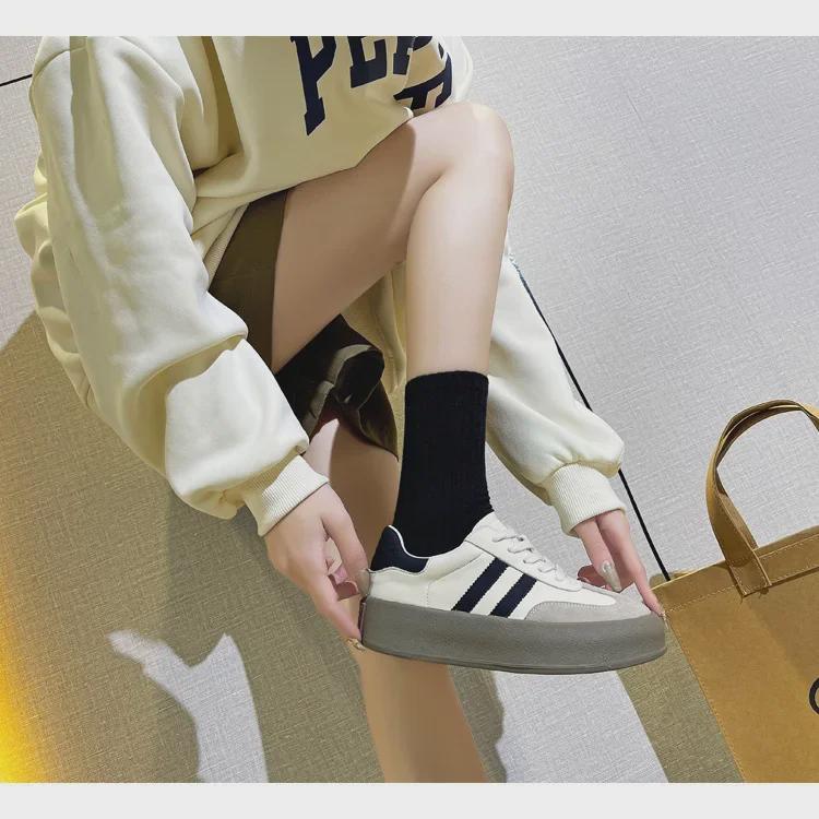 Women's 2024 Spring Dexun Thick-Soled Retro White Sneakers: Versatile Casual Sports Shoes