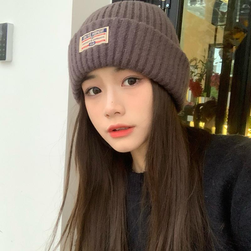 Шапки вязаные из ткани мужские и женские осенние новые универсальные утолщенные шерстяные шапки женские защитные наушники холодные шапки