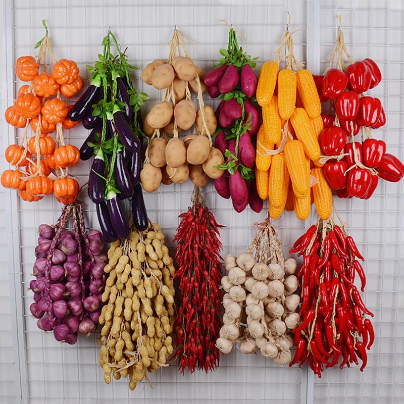 Farmhouse Hanging String Vegetables with Chili, Potato, Corn, Garlic & Peanut Model for Restaurant Courtyard Decor