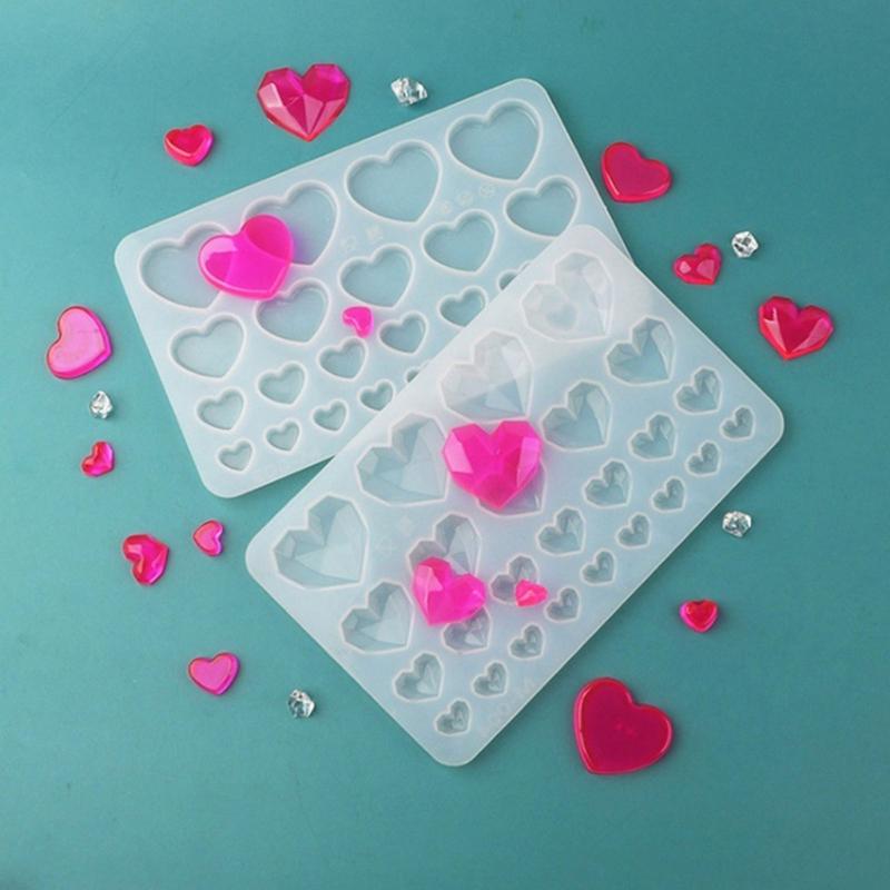 Diamonds Love Crystal Glue Drop Mold Heart Curtain Jewelry Keys Chain Cuestion Decorations Silicone Form for Crafts