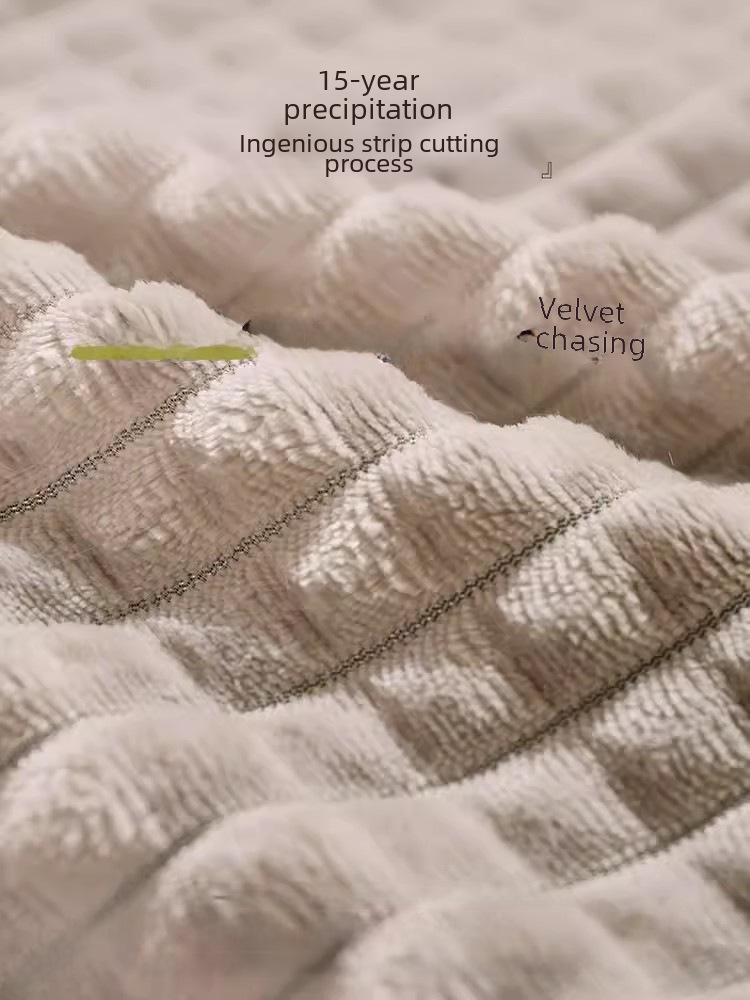 Cozy Winter Dog Cushion: Large, Washable, All-Season Sleep Mat & Bed