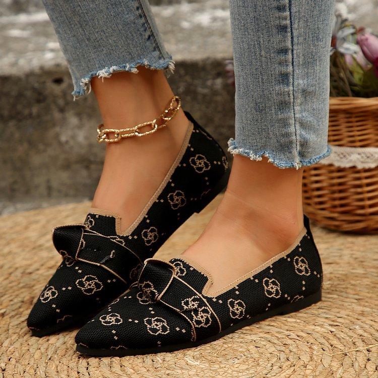 Spring and Autumn Pointed Flat-soled Single Shoes Large Size Fashion Flying Weaving  Casual Women's Shoes