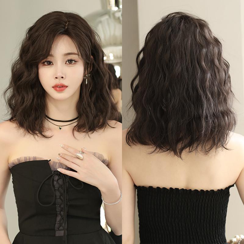 Профессиональные парики Длинный волнистый розовый парик Сакуры для милых девочек Синтетический парик высокой плотности с вьющимися волосами и челкой Подходит для начинающих