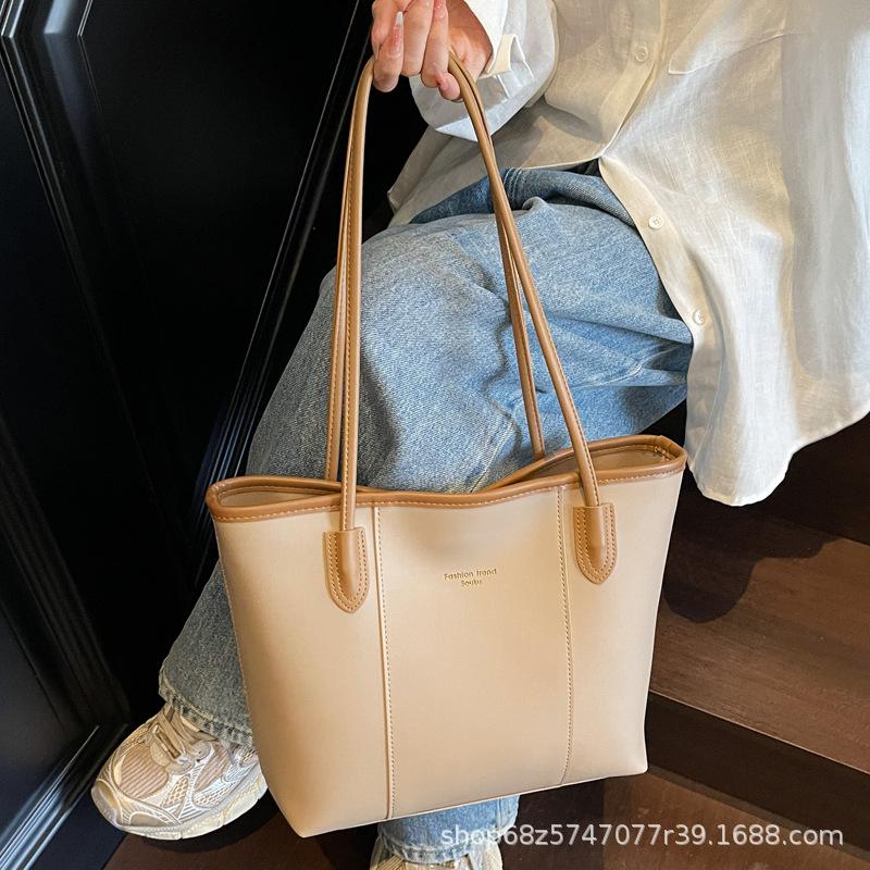 Temperament Explosive Commuter Big Bag Women's 2025 New Fashion Retro Shoulder Bag Large Capacity Simple Tote Big Bag