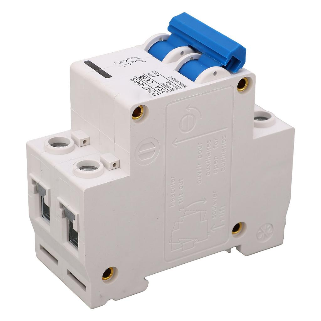 2P Type B Circuit Breaker 4000A Breaking Capacity Solar PV System Small Circuit Breaker DC500V 32A