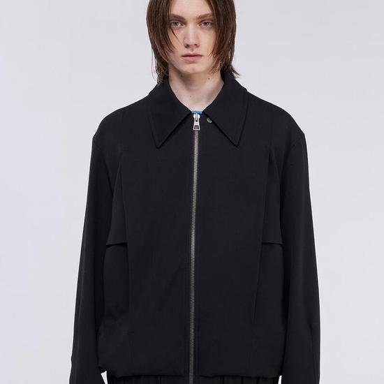 Giosongeo Black Box Pleated Collar Jumper ZF5JP552BK