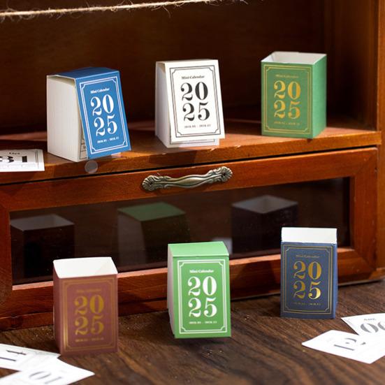 2025 Настольный календарь в форме мини-книги Компактный портативный ретро-календарь на плотной бумаге с января по декабрь Ежемесячный планировщик