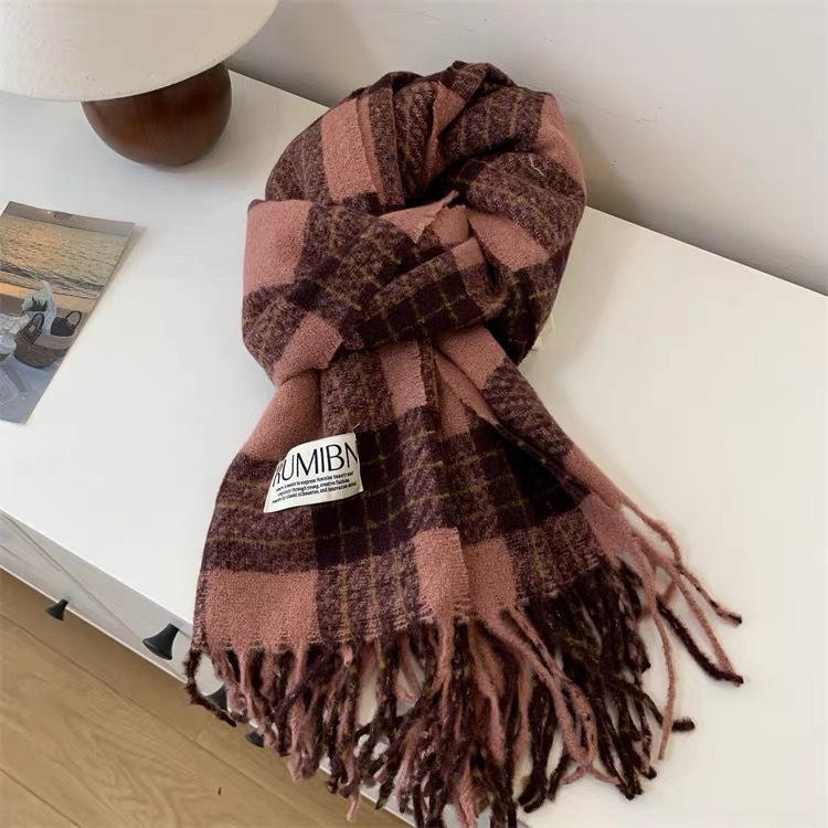 Autumn and winter new Christmas red plaid scarf imitation cashmere thickened atmosphere fashion shawl student gift scarf