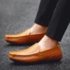 Летняя дышащая мужская повседневная обувь из мягкой натуральной кожи, мужские мокасины, мокасины, итальянские дизайнерские туфли-лодочки без застежек, мокасины