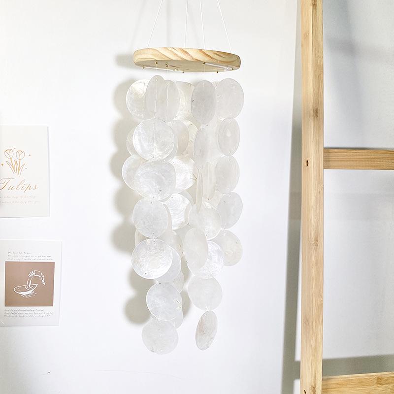 Creative Seashell Wind Chime Mirror – Simple Pastoral Style for Living Room, Study, or Balcony Decor.