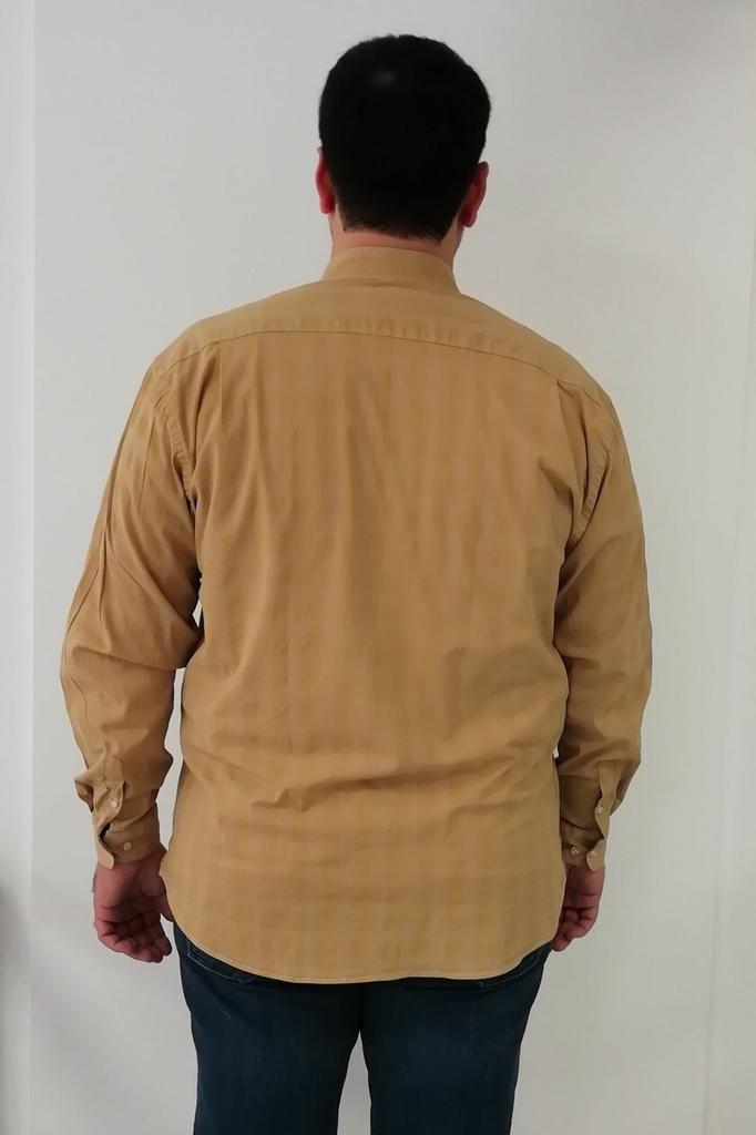 Мужская рубашка больших размеров больших размеров Мужская рубашка больших размеров в клетку из лайкры и горчичного цвета