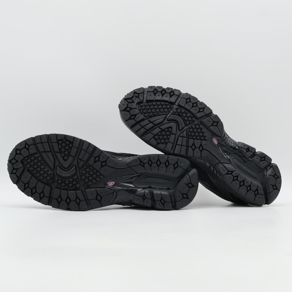 ML860PH2 New Balance 860V2 Черный Черный Металлик Розовый Таффи (Мужской)