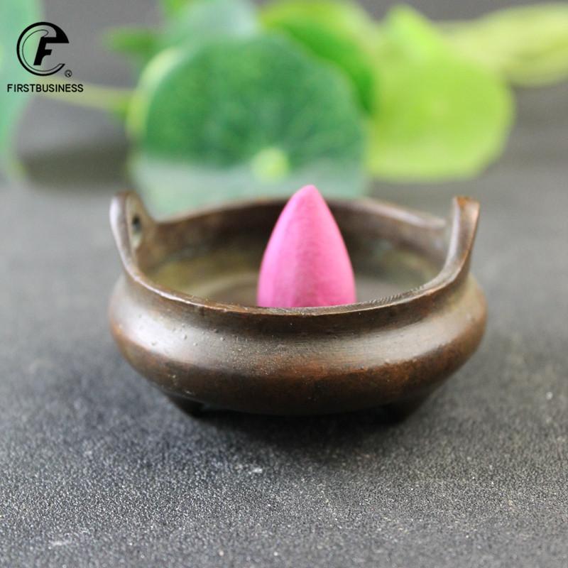Vintage Brass Incense Burner Chinese Traditional Round Belly Three-legged Ming Xuande Furnace Office Desk Decor Ornaments