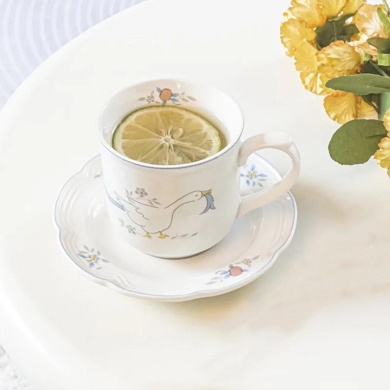 1set Swan Ceramic Coffee Cup and Saucer Set Afternoon Tea Tableware Mug Dessert Plate Kitchen Mug Ceramic Cup Spoon-Free