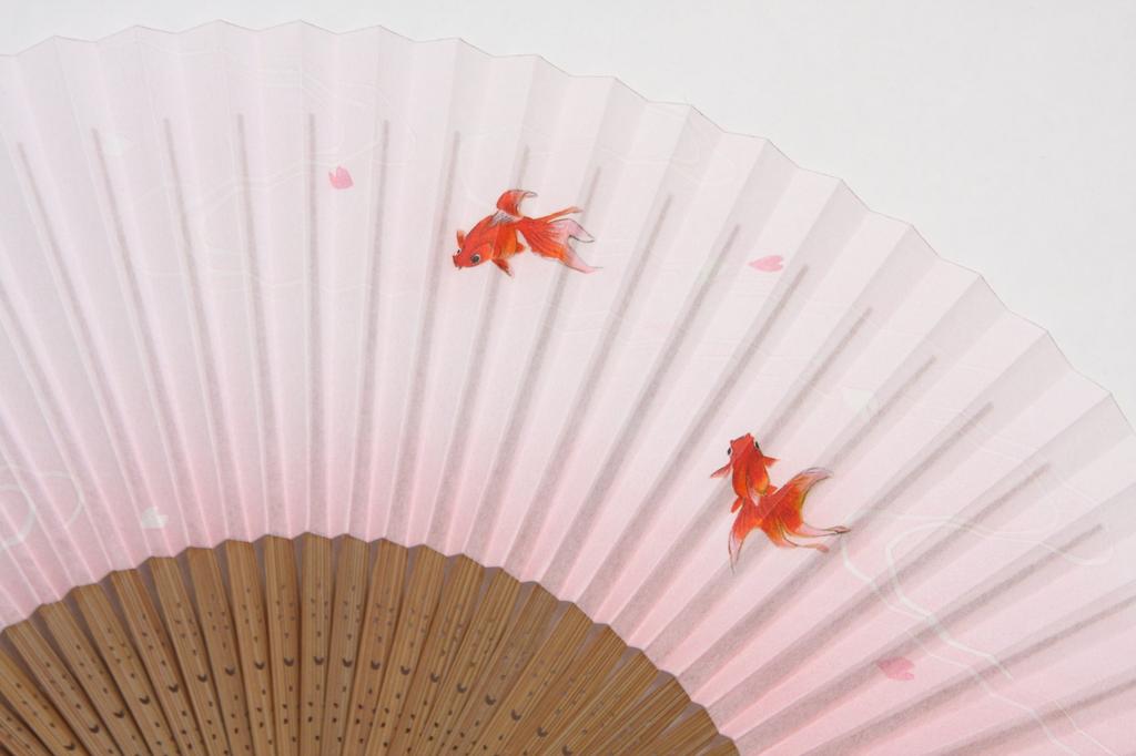 Сумка-веер Kyoto Kyoto Craftsman из дерева с резьбой поставляется в косметической коробке [Hasegawa] Веер, золотая рыбка, ручная работа, веер, в комплекте,