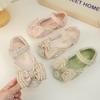 Туфли принцессы из кожи для девочек 2024 года, весна-осень, детские, повседневные, с жемчужным бантом, модные, детские, милые, на плоской подошве, туфли Мэри Джейн, неглубокие