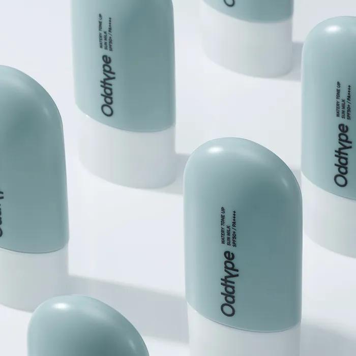 [Odd Type X Run Up Sticker Gift] Watery Tone Up Sun Milk SPF50+ PA++++ 50ml