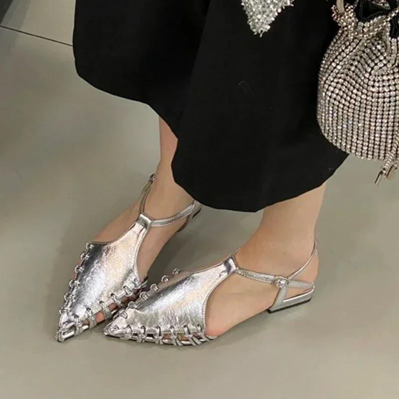 Сандалии на плоской подошве с острым носком, женская летняя повседневная обувь, модные новые тапочки, дизайнерские пляжные прогулочные удобные трендовые женские туфли