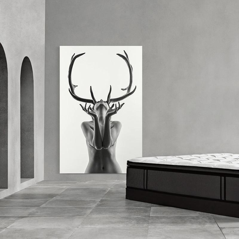 Nordic Simple Black and White Antlers Woman Model Abstract Canvas Painting Art Print Poster Wall Picture for Home Decoration