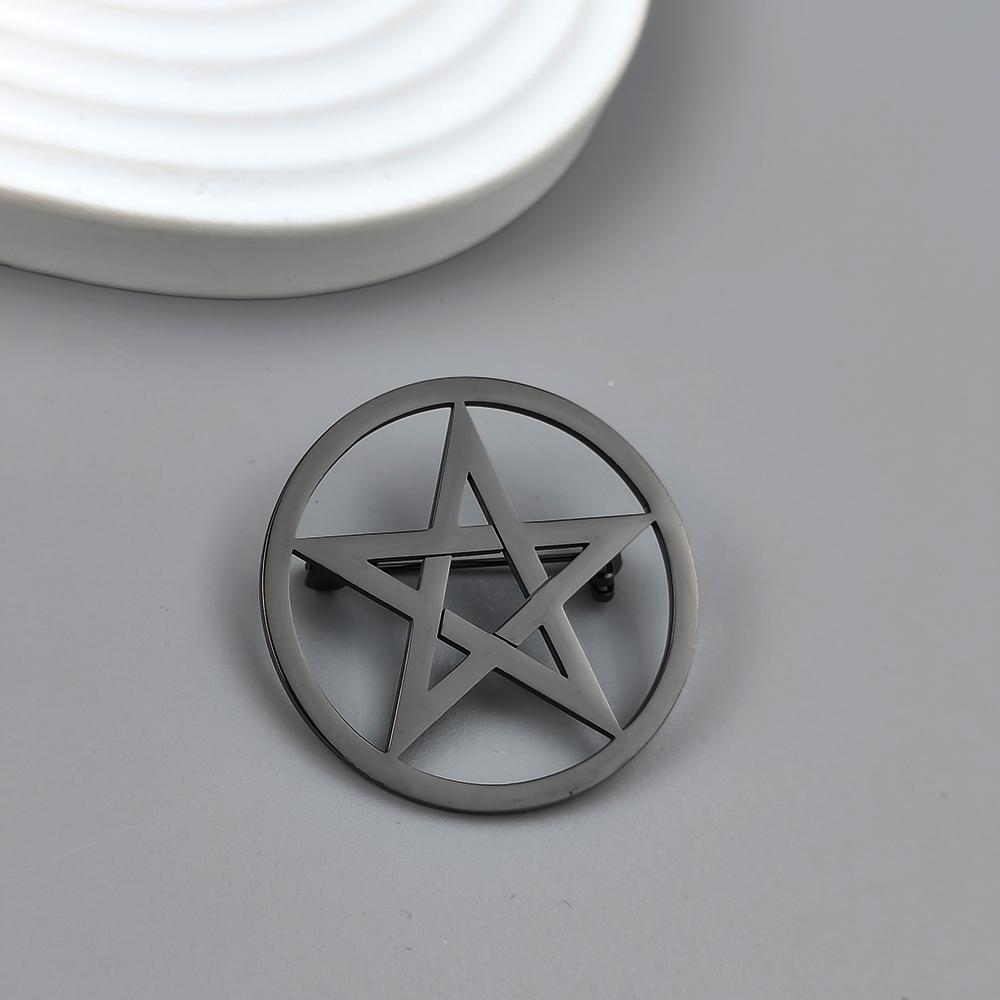 Pentagram series stainless steel brooch, symbolizing the positive energy of warding off evil, symbol of cultural lapel jewelry.