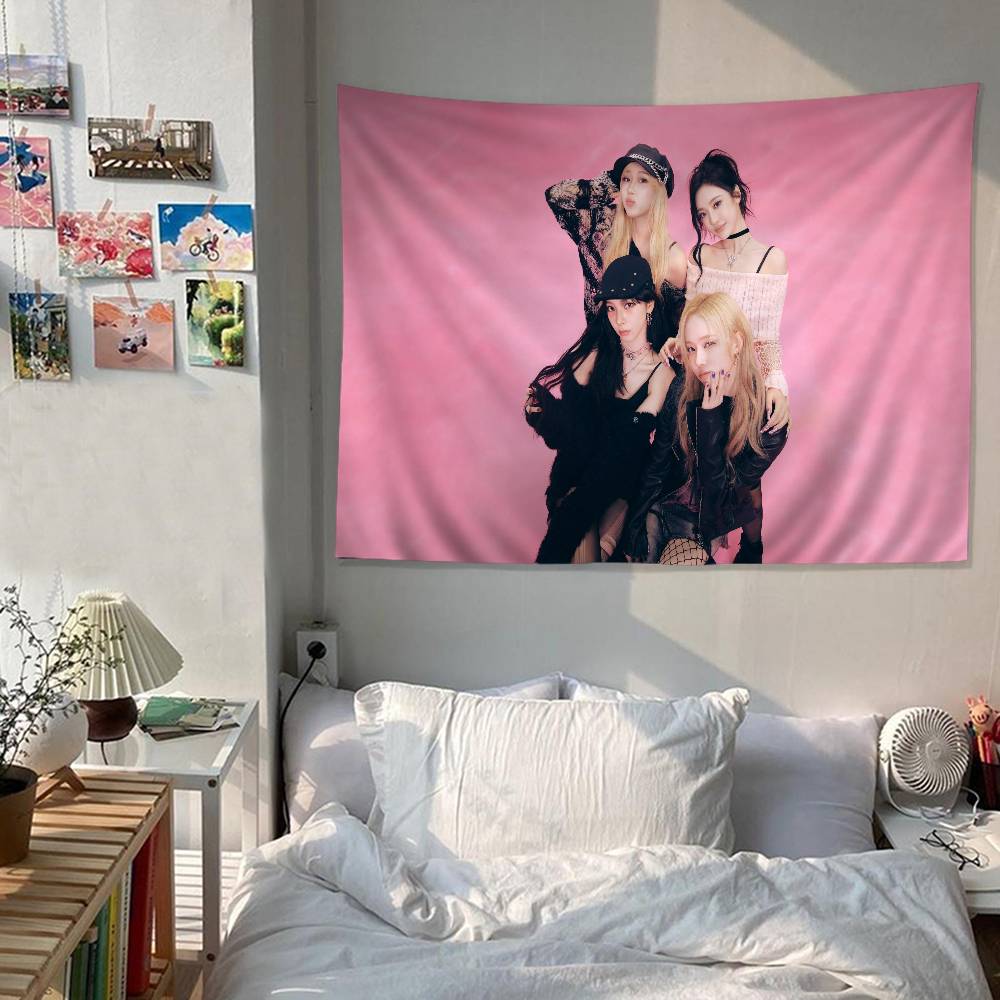 Korean Kpop Group AAespas Printed Large Wall Tapestry Art Science Fiction Room Home Decor Decor Blanket