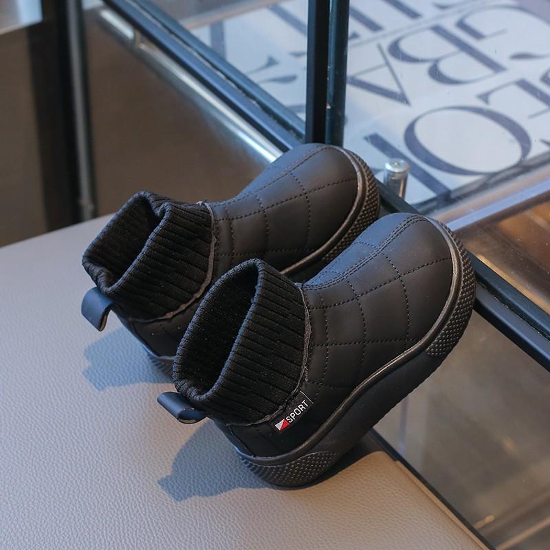 Зимние новые модные повседневные детские кроссовки простые толстые стильные универсальные туфли для девочек удобные теплые туфли для мальчиков на толстой подошве из хлопка