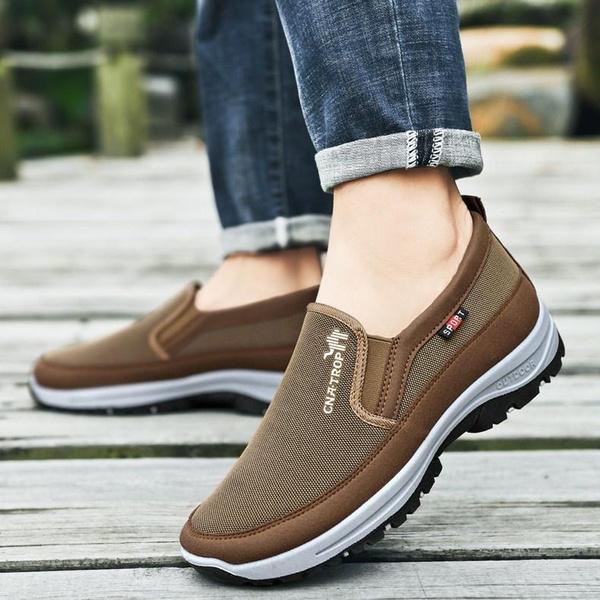 Мужские однотонные лоферы, дышащие легкие противоскользящие туфли без шнуровки, уличная удобная обувь для вождения, мужские повседневные прогулочные кроссовки