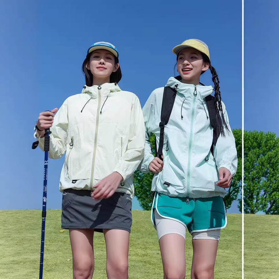 Sunscreen clothing outdoor cool summer men's and women's hooded thin skin clothing jacket loose breathable windproof sunscreen clothing