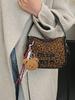 Женская сумка через плечо и на плечо с леопардовым принтом, ретро, 2025 г. - Серия Miu