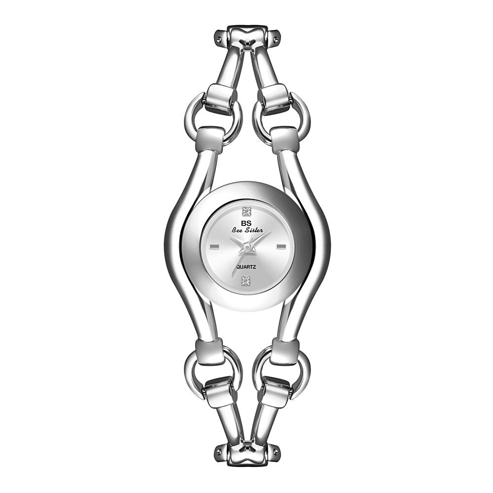 Luxury Gold Women’s Quartz Watch Elegant Vintage Design Ladies Dress Wristwatch Fashion Classic Timepiece Stylish Gift