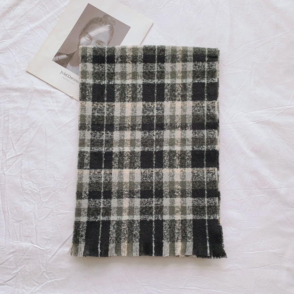 Autumn and Winter Fashion Warm Shawl Imitation Cashmere Fringed Thickened Scarf Decoration Classic Plaid Printing Long Towel