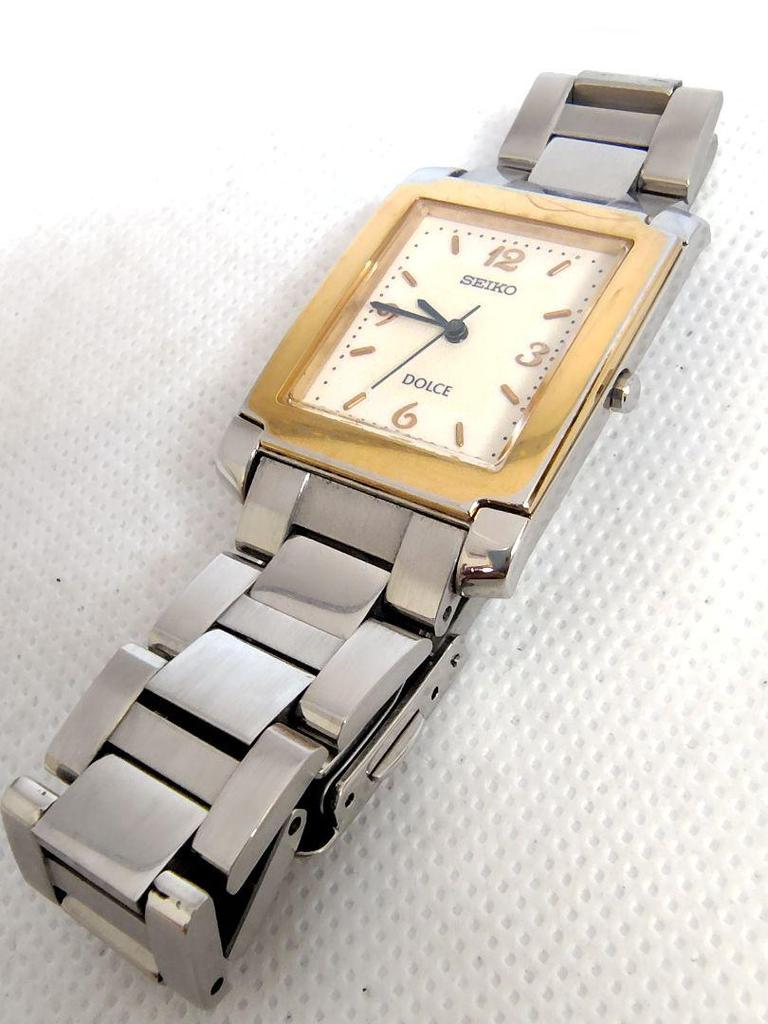 [USED] Rare Seiko Dolce Vintage Unisex Watch with an Annual Accuracy of 10 Seconds