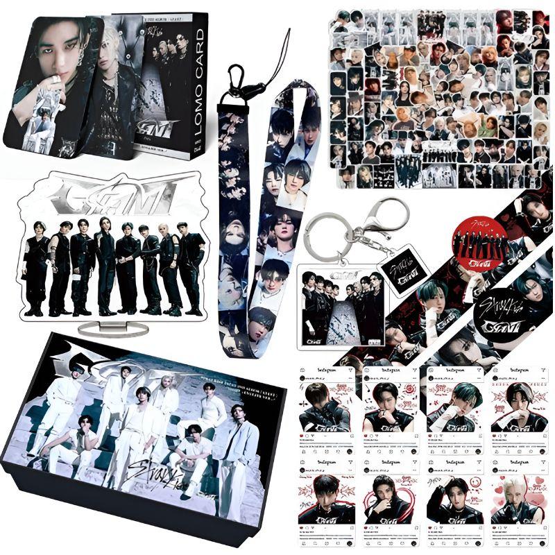 Подарочный набор с брелоками Stray Kids MAXIDENT