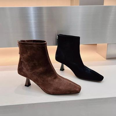 Женская обувь 2024 года, осень и зима, новые матовые короткие туфли-трубы с застежкой-молнией сзади, квадратный каблук и босоножки, модные короткие сапоги на высоком каблуке, бархат