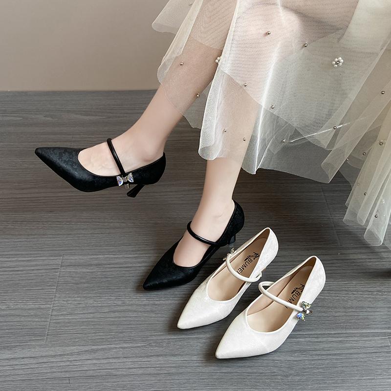 Fashion 2025 Women Silk Modern Latin Shoes Satin Cost-effective Waltz Tango Dancing Heels Closed Toe Salsa Shoes