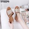 Женские летние сандалии, тапочки, корейская версия, повседневные тапочки большого размера на толстом каблуке и низком каблуке для женщин