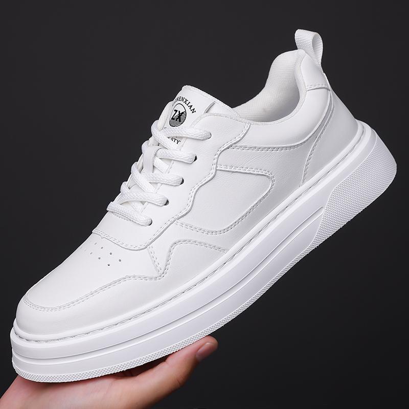 Fashion New Arrival Men Vulcanize Shoe Soft Leather Sneakers Personality Male Skateboard Footwear Versatile Tenis Masculino Casual Shoes