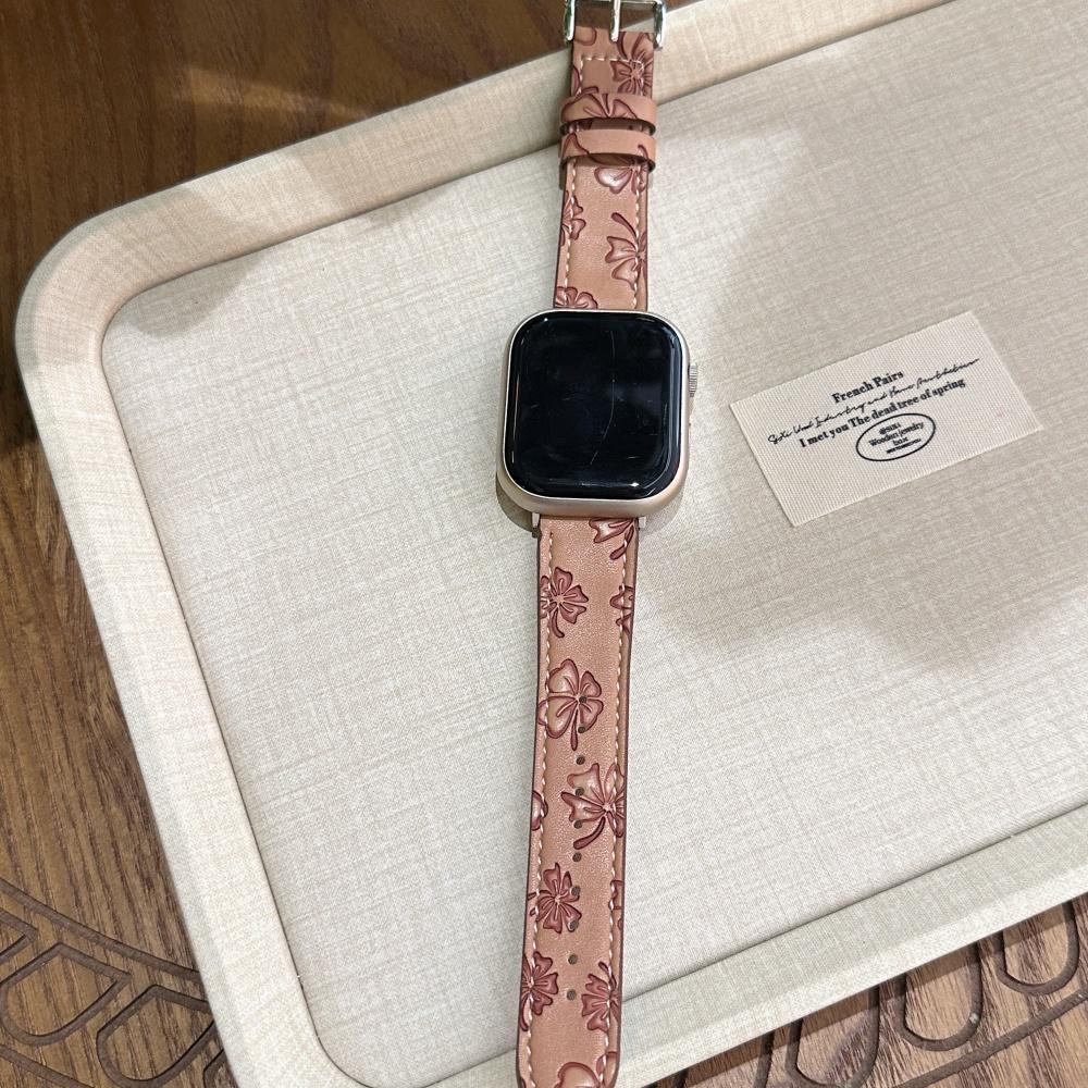 Slim Four Leaf Clover Leather Band for Women for Apple Watch Series 12 11 10 SE1 2 3/Ultra4 3 2 1 38-49mm