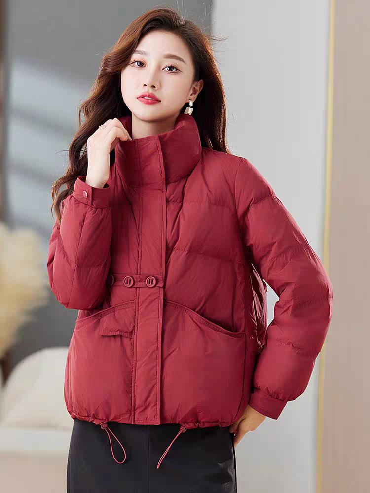 Белая утиная пуховая куртка женская короткая зимняя новая легкая маленькая стойка воротник куртка модная