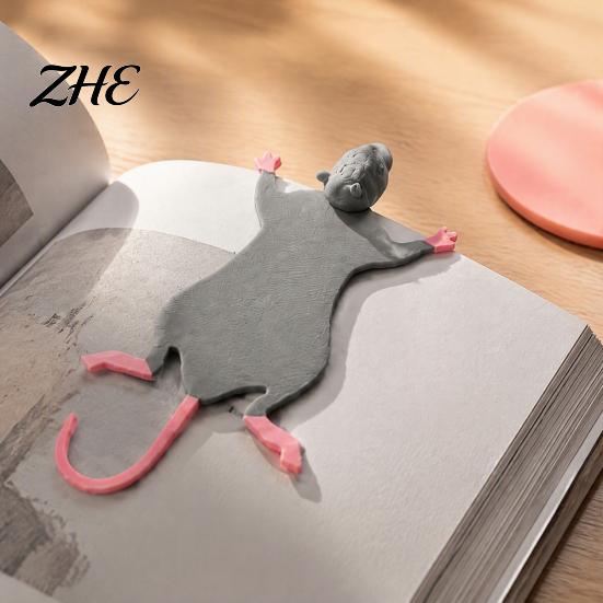 Cute Stationery for Readers 3D Printed Funny Squished Mouse Bookmark, Page Holder Bookmark Book Lovers, Novelty Reading Accessory, Unique Desk