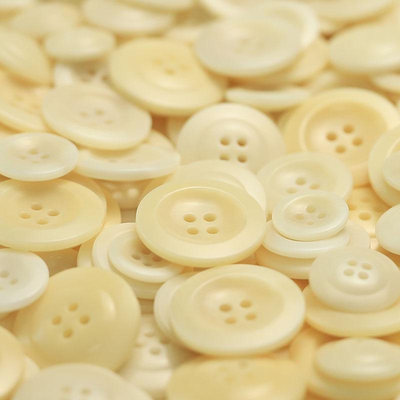 Fruit Clothing Buttons Four-Eye Blazer Fur Coat Buttons Knitted Cardigan Trench Coat Decorative Buttons