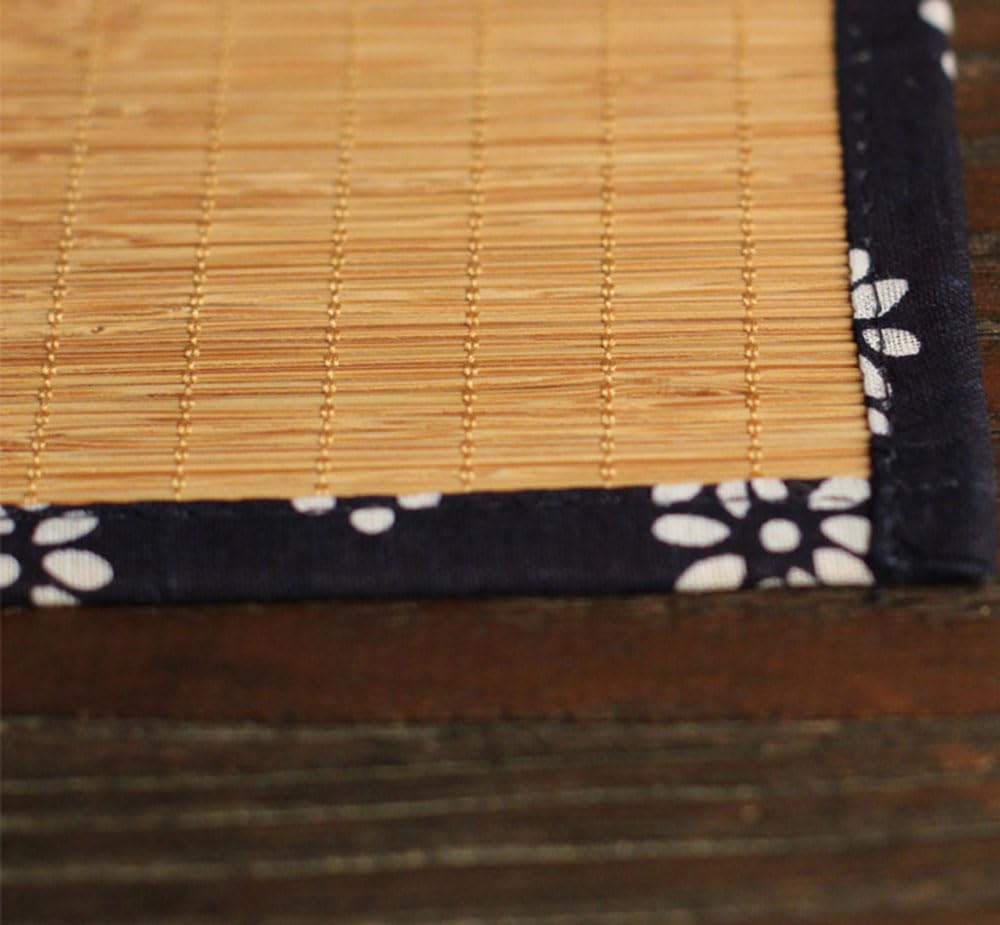 Набор из 4 бамбуковых подставок Natiform, стильный и легкий, с изоляционными подкладками и противоскользящими ковриками