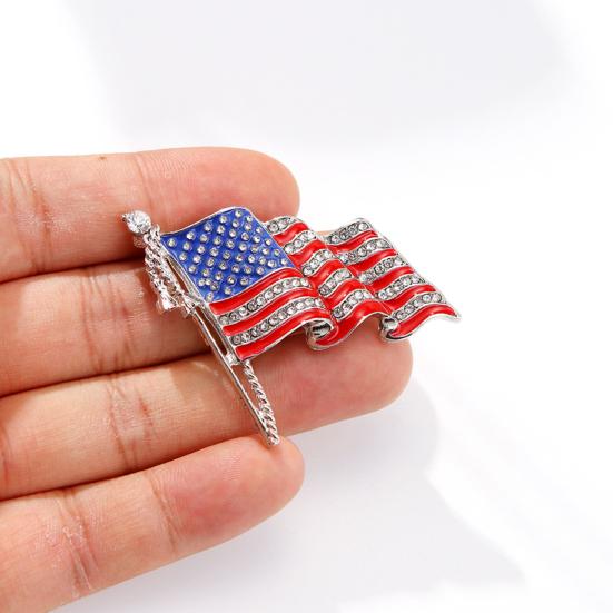Патриотическая брошь в виде американского флага из цинкового сплава со стразами и эмалью, развевающийся национальный флаг США, булавка для свитера, рюкзака
