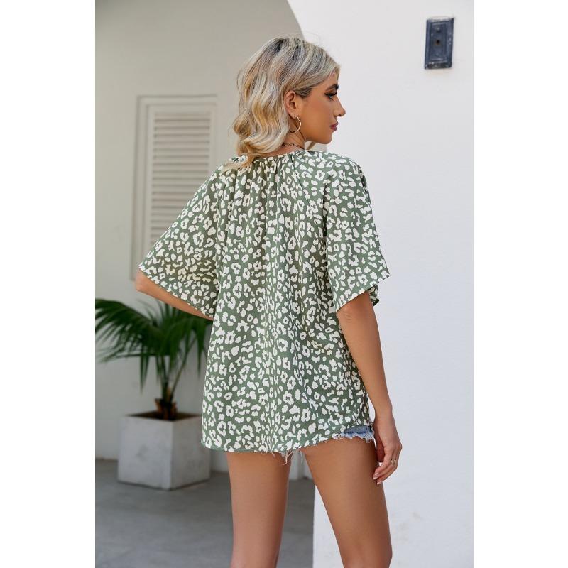 Плюс Размер Женский Летний Новый Леопардовый Принт Короткий Рукав V-образный Вырез Свободный Повседневный Расклешенный Рукав Топ