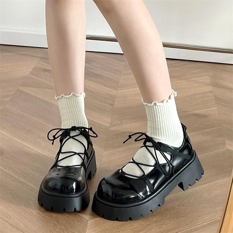 Мода 2024 Новая мода Шнуровка Полые Туфли Лолиты Женские Туфли на платформе Женские Панк Искусственная кожа Jk Форменные туфли Мэри Джейн