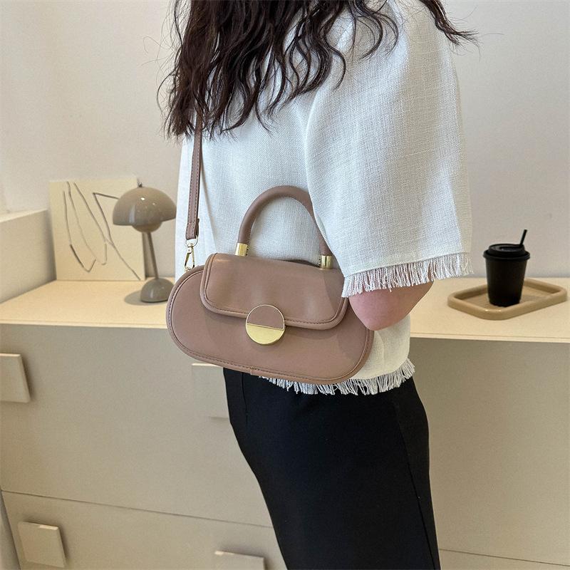 New Contrasting Color Handbag Women's Bag 2025 New Fashion Retro Saddle Bag Versatile Casual Shoulder Messenger Bag Bag