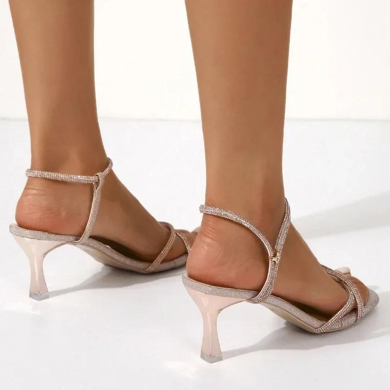 Распродажа женских сандалий Летние босоножки на высоком каблуке Слипоны Модные женские туфли со стразами Туфли для вечеринок Туфли для женщин
